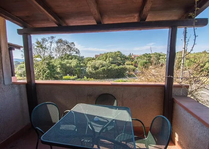 Il Borgo 400 Metri Dal Mare Porto Pollo